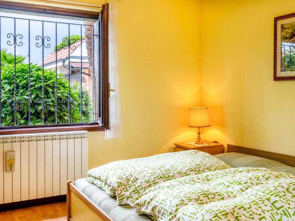 Apartment Montesole - Pva300 By Interhome Brezzo Bagian luar foto